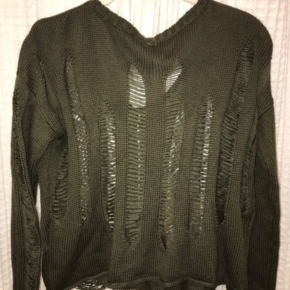 Olive green ripped sweater - Picture 2 of 3